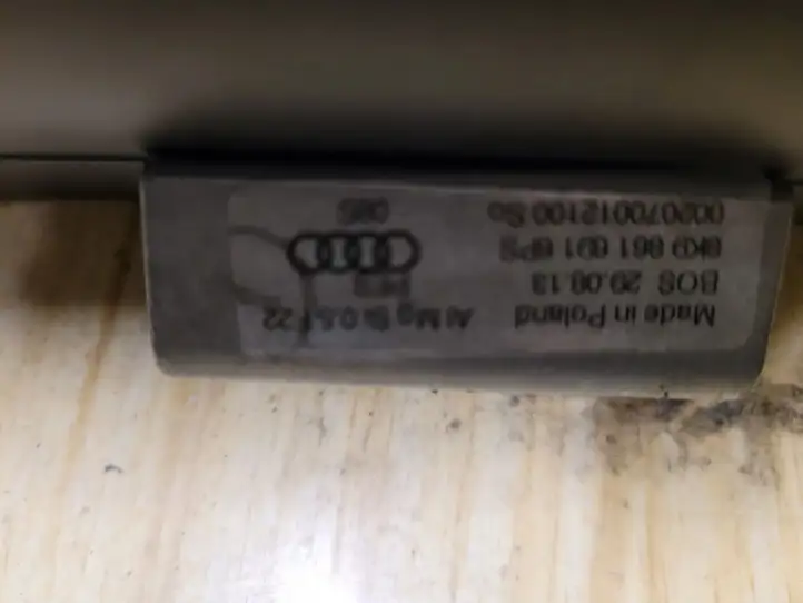 Audi A4 S4 B8 8K (2011 - 2015) 8K99616916PS Шторка — фото 2