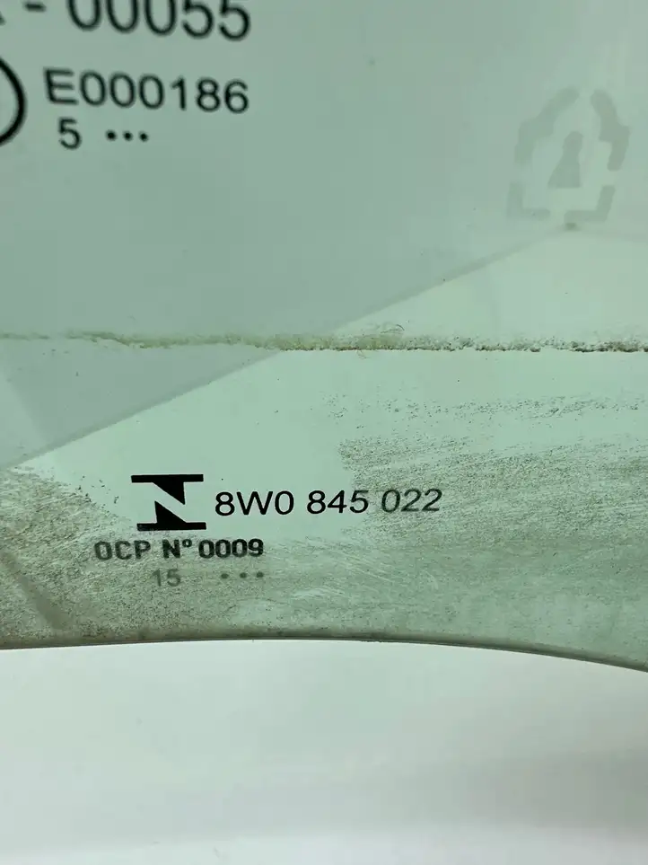 Audi A4 S4 B9 (2015 - 2019) 8W0845022 Стекло передней двери — фото 3