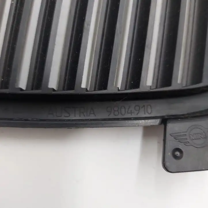 Mini Cooper Countryman R60 (2010 - 2016) 9804910 Крышка — фото 3