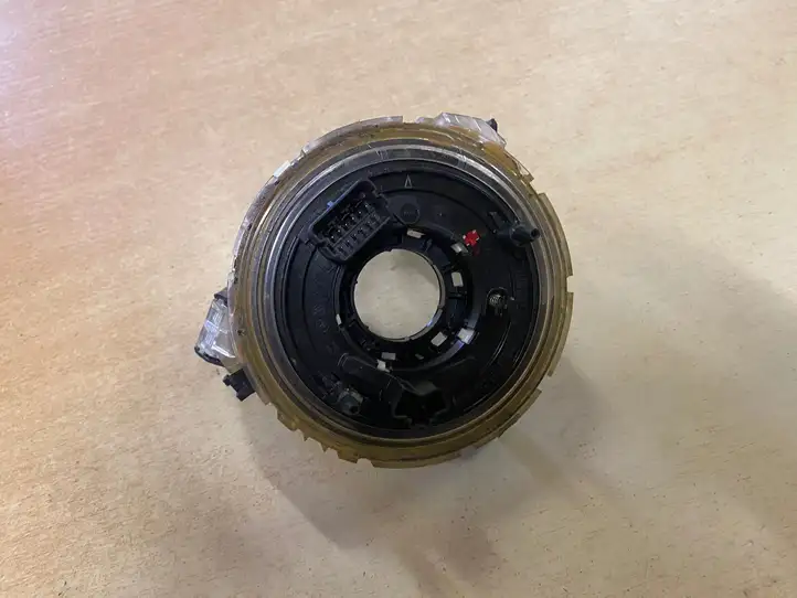 Audi A6 S6 C6 4F (2004 - 2008) 4E0953541A Контактное кольцо SRS — фото 3