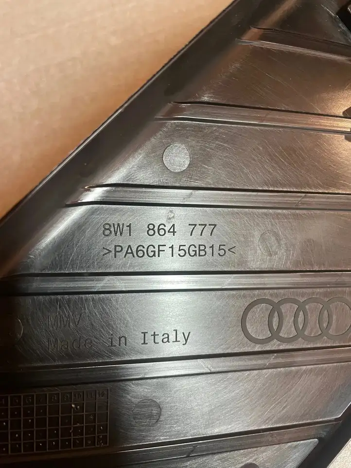 Audi A4 S4 B9 (2015 - 2019) 8W1864777 Подставка для ноги — фото 3