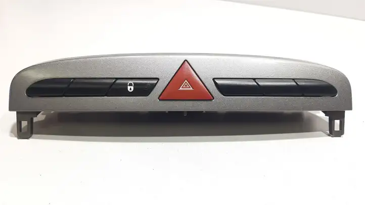 Peugeot 308 (2007 - 2013) 9659417177 Включатель аварийных фонарей — фото 1