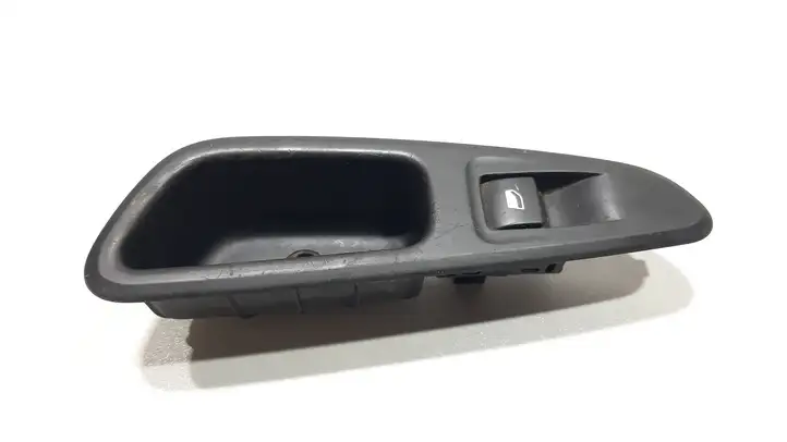 Peugeot 308 (2007 - 2013) 96573850 Кнопка стеклоподъемников — фото 2
