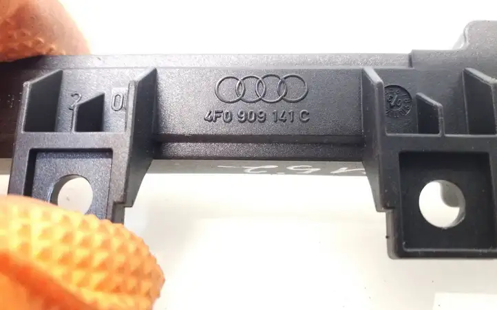 Audi A6 S6 C6 4F (2004 - 2008) 4F0909141C Усилитель антенны — фото 5