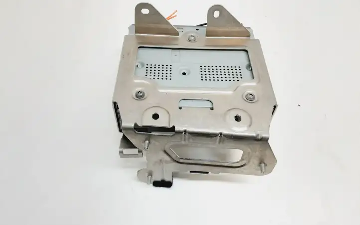 Mercedes-Benz GLC X253/C253 (2015 - )  A2229008911 Звукоусилитель