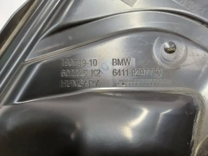 BMW 3 F30 F35 F31 (2012 - 2018)  9297730 Другая деталь отсека двигателя