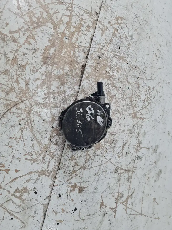 Audi A6 (2004 - 2008)   Вакуумный насос