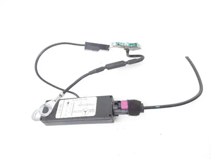 Mercedes-Benz B-class W245 (2005 - 2008)  A1698200489 Усилитель антенны