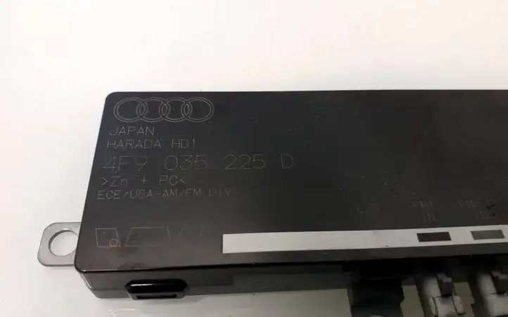 Audi A6 S6 C6 4F (2004 - 2008) 4F9035225D Усилитель антенны — фото 4