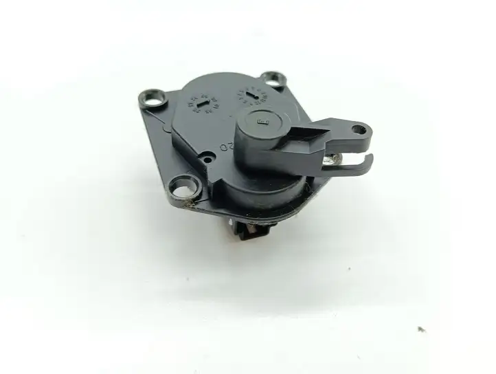 Opel Vectra B (1999 - 2002) 657102JD Двигатель задвижки потока воздуха — фото 5
