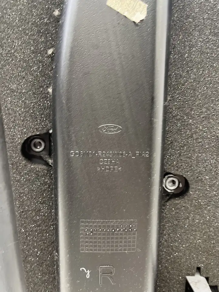 Ford S-MAX (2006 - 2010) G06M21R243W06A Нижняя обшивка стойки B — фото 3