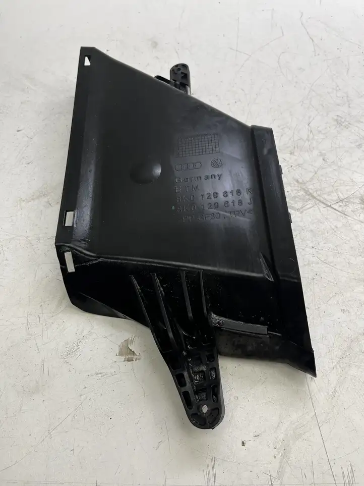 Audi A4 S4 B8 8K (2011 - 2015) 8K0129618K Детали воздухозаборника — фото 2