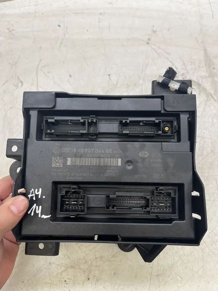 Audi A4 S4 B8 8K (2011 - 2015) 8K0907064GE Модуль комфорта — фото 3