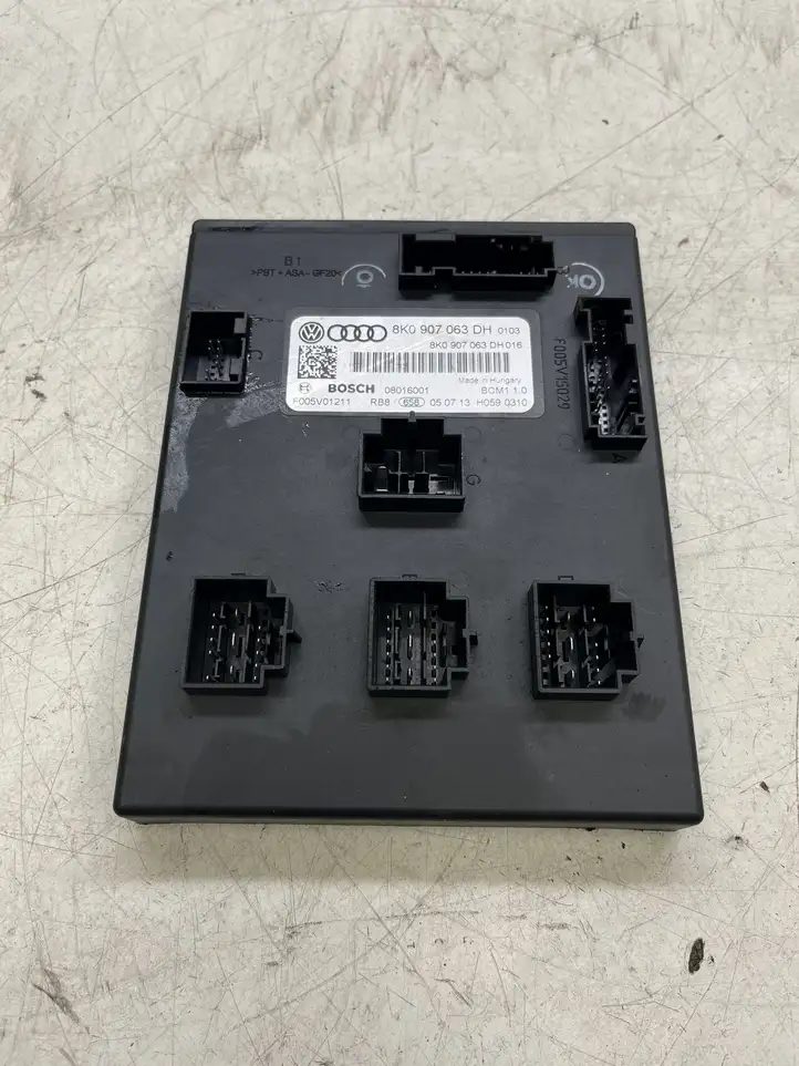 Audi A4 S4 B8 8K (2011 - 2015) 8K0907063DH Модуль комфорта — фото 1