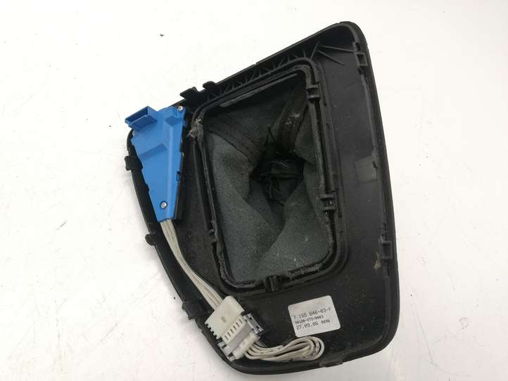 BMW 3 E90 E91 (2005 - 2012)  7155646 Рамка рычага переключения передач