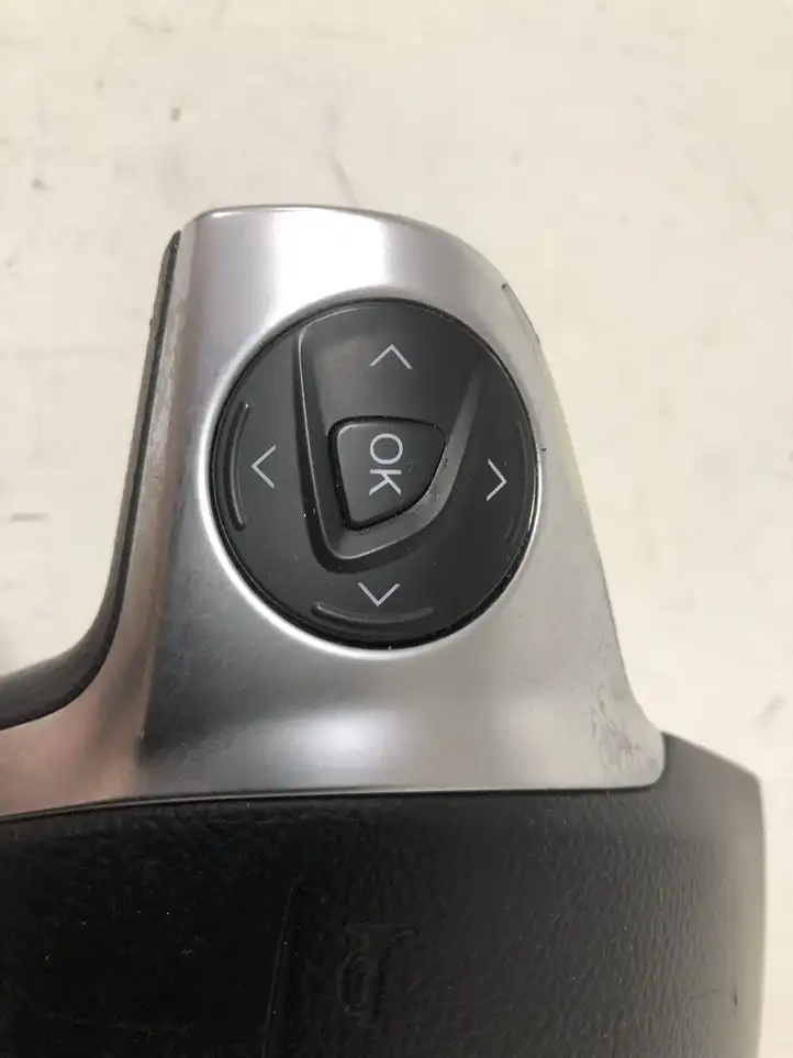 Ford Focus (2011 - 2015) AM51R042B83BEW Подушка безопасности руля — фото 3