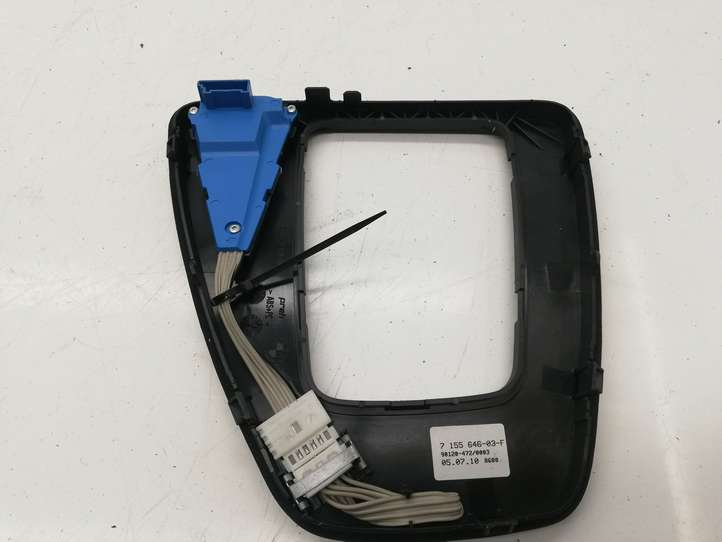 BMW 3 E90 E91 (2005 - 2012)  7155646 Рамка рычага переключения передач
