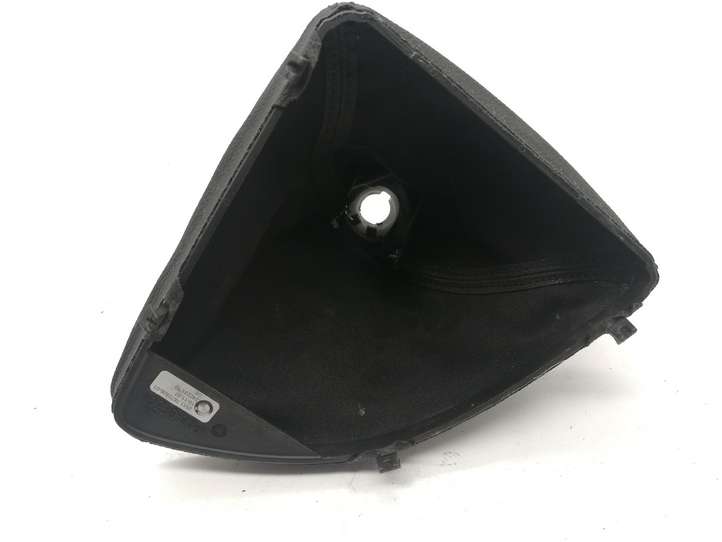 BMW 1 E81 E87 (2004 - 2011)  7570506 Рамка рычага переключения передач