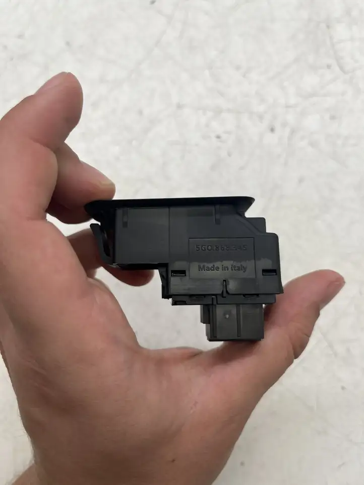 Volkswagen Golf VII (2013 - 2019) 5G0868345 Блок кнопок стеклоподъемников — фото 1