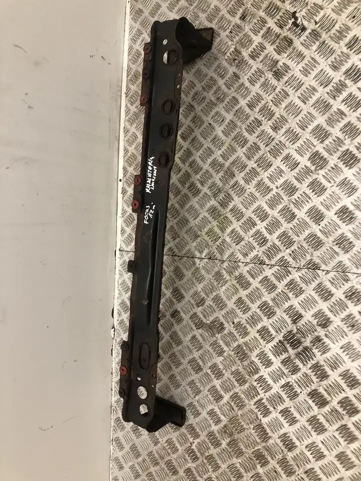 Ford Focus (2011 - 2015) Кронштейн панели радиатора — фото 3