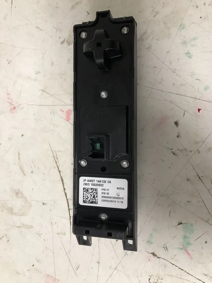 Ford Focus (2011 - 2015) AM5T14A132CA Кнопка стеклоподъемников — фото 3