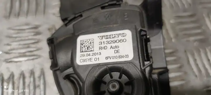 Volvo V60 (2013 - 2018) 31329060 Педаль акселератора — фото 3