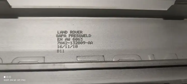 Land Rover Range Rover L322 (2009 - 2012) 7H42132B09 Внутренняя отделка переднего порога — фото 2