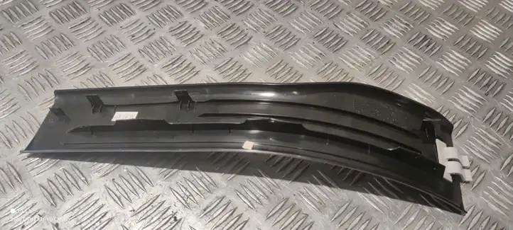 Mercedes-Benz ML W164 (2005 - 2011) A1646801235 Внутренняя отделка заднего порога — фото 3