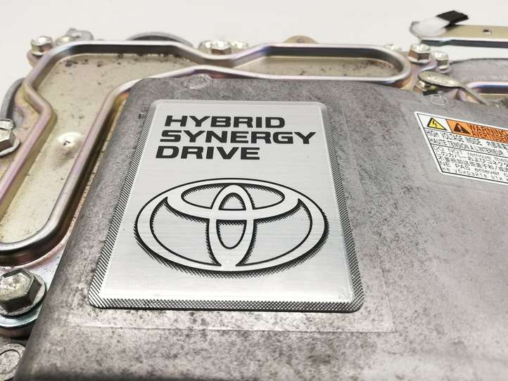 Toyota Yaris (2014 - 2019)  G920052033 Преобразователь напряжения