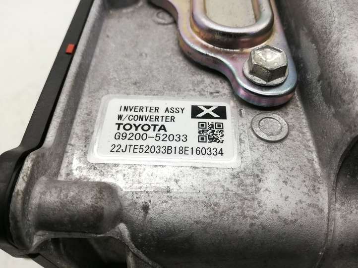 Toyota Yaris (2014 - 2019)  G920052033 Преобразователь напряжения