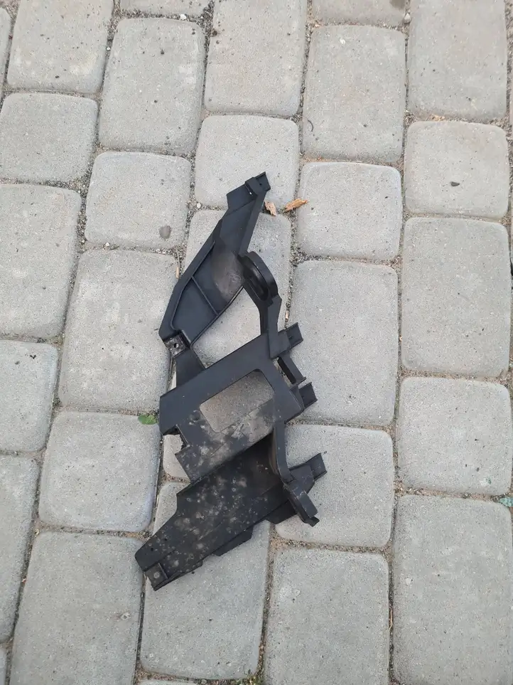 BMW X5 E53 (1999 - 2006) 15183500 Кронштейн передней фары — фото 2