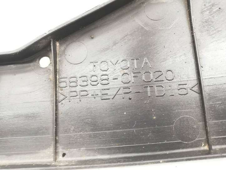 Toyota Verso (2009 - 2012)  583980F020 Нижняя часть бампера (губа)