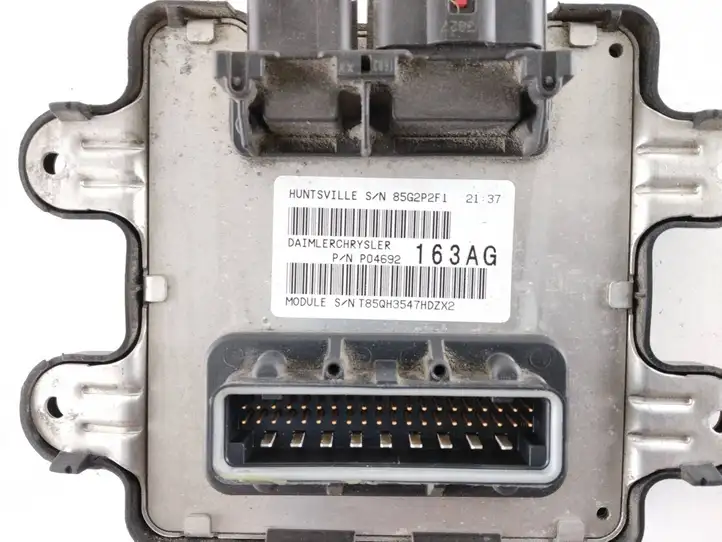Jeep Cherokee (2001 - 2007) P04692163AG Модуль комфорта — фото 3