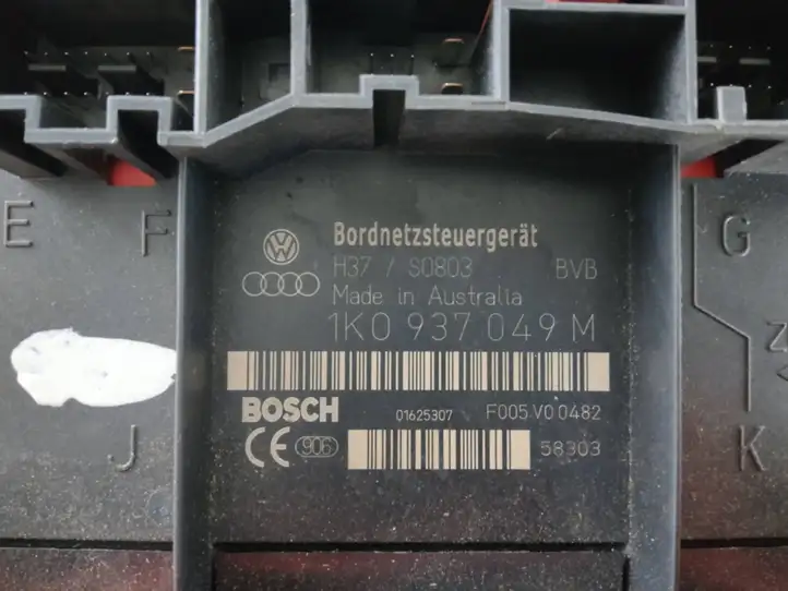 Skoda Octavia Mk2 (1Z) (2004 - 2013) 1K0937049M Модуль комфорта — фото 3