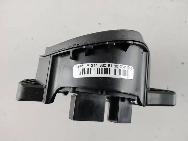 Mercedes-Benz E W211 (2002 - 2009) A2118206110 Кнопки на рулевом колесе — фото 3