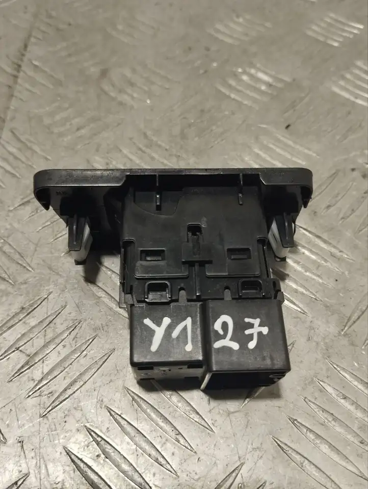 Ford F150 (2014 - 2018) FL3T14B134BEW Блок кнопок стеклоподъемников — фото 3