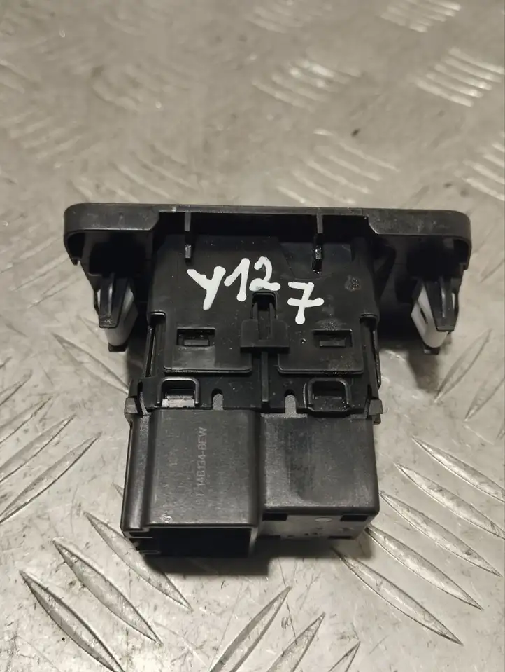 Ford F150 (2014 - 2018) FL3T14B134BEW Блок кнопок стеклоподъемников — фото 4
