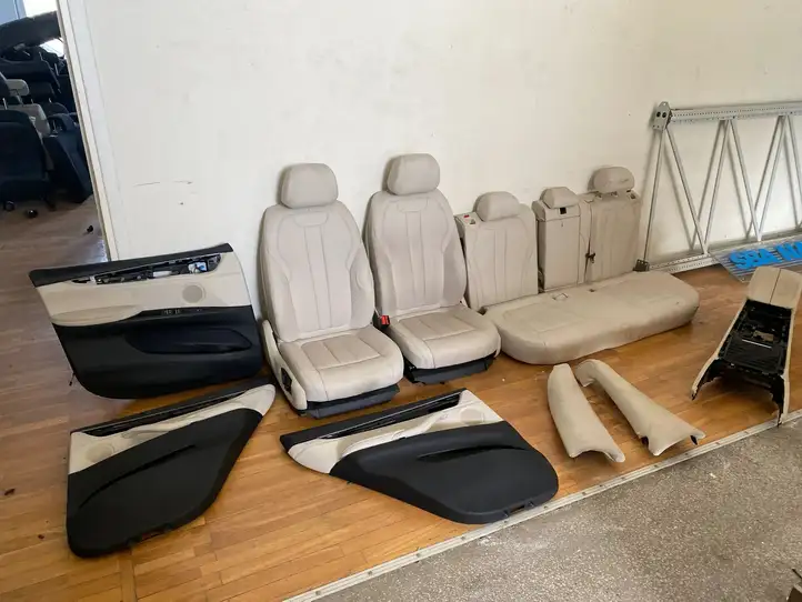 BMW X5 F15 (2013 - 2017) Комплект сидений — фото 1