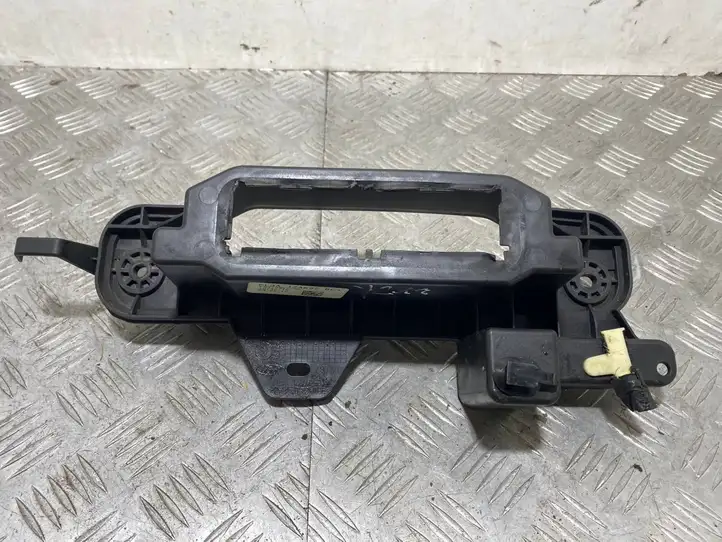 Ford F150 (2014 - 2018) FL3A12A692BC Другая деталь консоли (туннеля) — фото 6