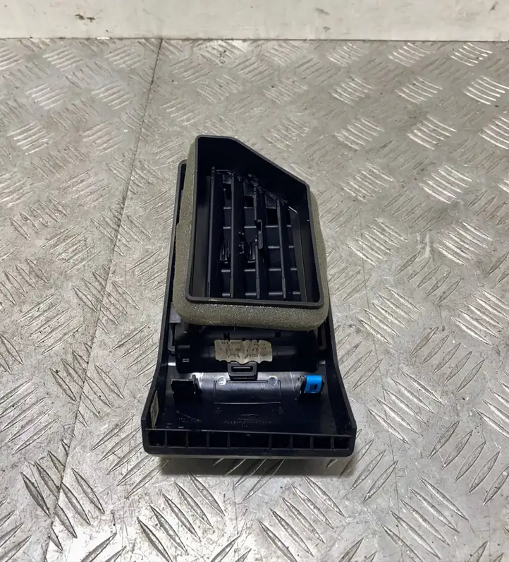 Ford F150 (2014 - 2018) FL3B19893AA Боковой воздушный дефлектор — фото 4