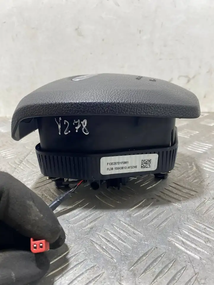 Ford F150 (2014 - 2018) FL3B15043B13 Подушка безопасности руля — фото 5