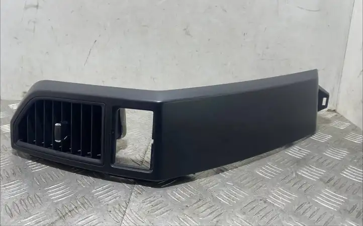 Ford F150 (2014 - 2018) FL3B19C681A Центральный воздушный дефлектор — фото 2
