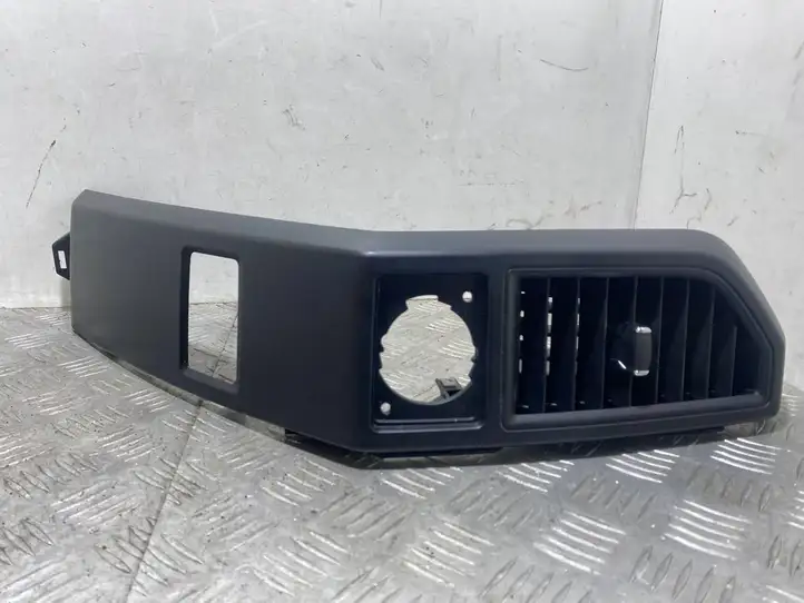 Ford F150 (2014 - 2018) FL3B19C682A Центральный воздушный дефлектор — фото 3