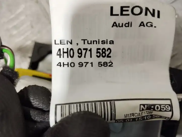 Audi A8 S8 D4 4H (2013 - 2017) 4H1880842A Коленная подушка безопасности — фото 7