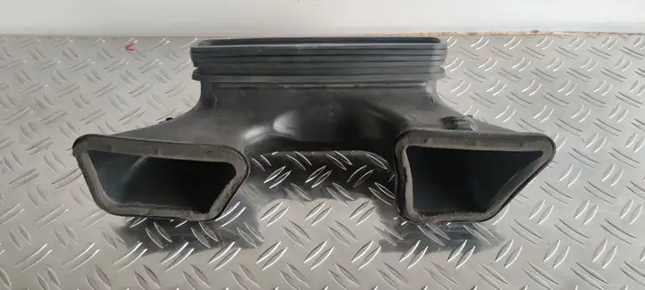 Porsche 911 991 (2011 - 2019) 99111026103 Детали воздухозаборника — фото 3