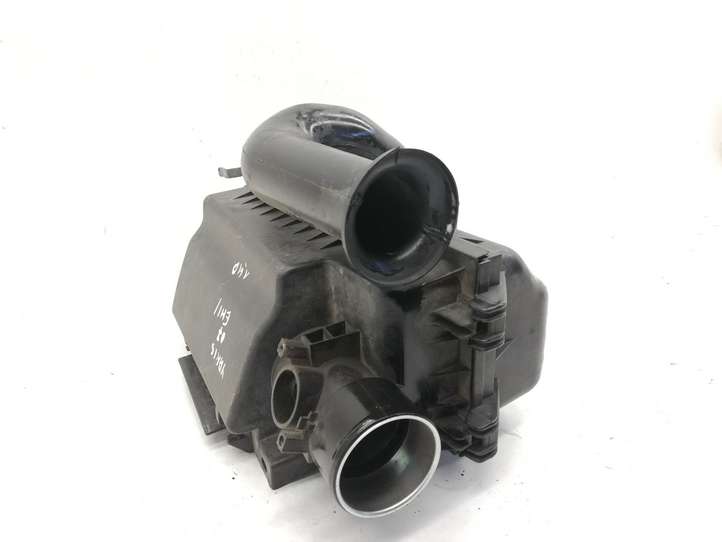 Toyota Yaris (2005 - 2009)  177510N020 Воздушный фильтр