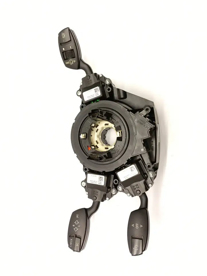 BMW 5 E60 E61 (2004 - 2010) 697639402 Контактное кольцо SRS — фото 1