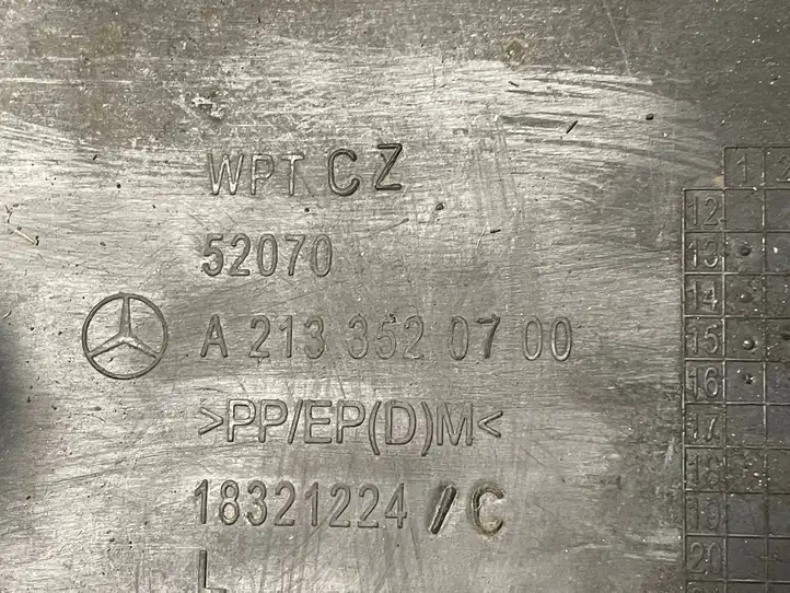 Mercedes-Benz GLC X253/C253 (2015 - ) A2133520700 Защита днища задней части — фото 6