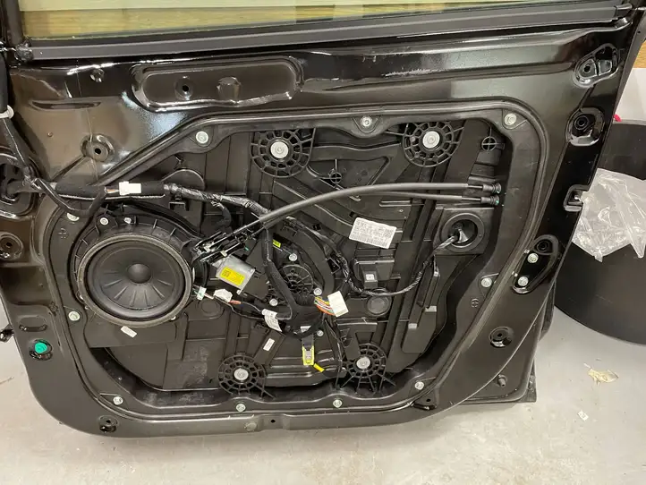 Hyundai Tucson TL (2015 - ) Дверь — фото 11