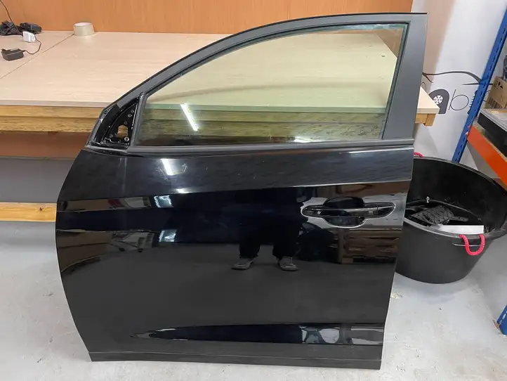 Hyundai Tucson TL (2015 - ) Дверь — фото 1